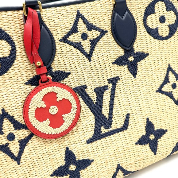 Louis Vuitton By The Pool Woven Raffia OnTheGo MM - Picture 8 of 9